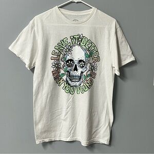 dom‎ size medium white skull t shirt leave it better than you found it flowers